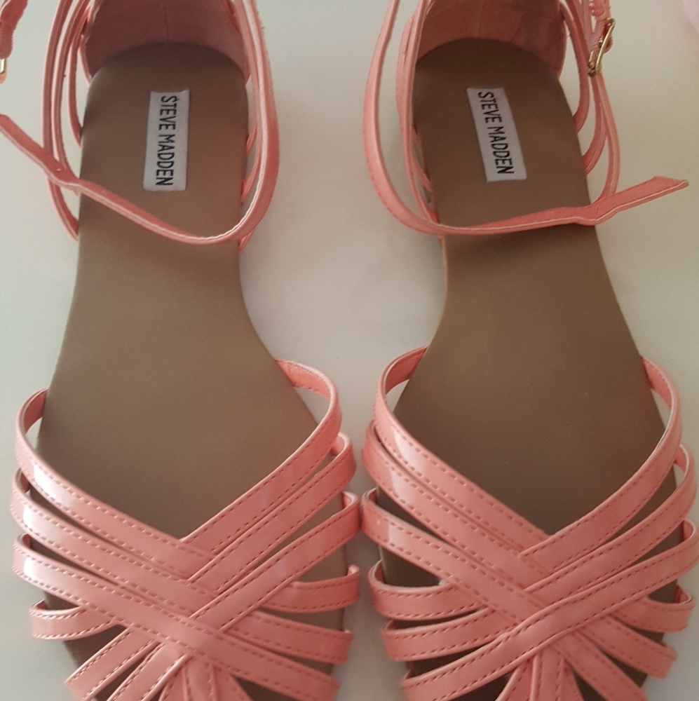 Steve Madden sandles